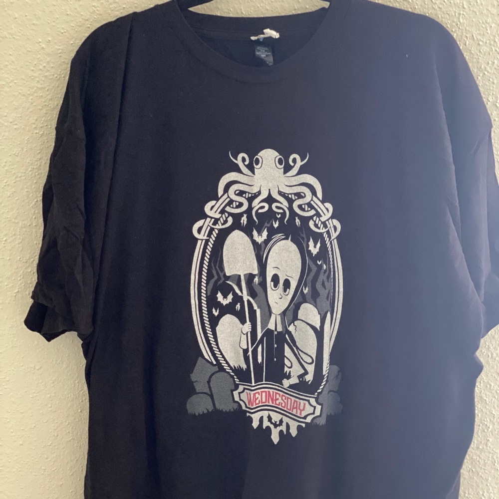 Hottopic Addams Family Shirt